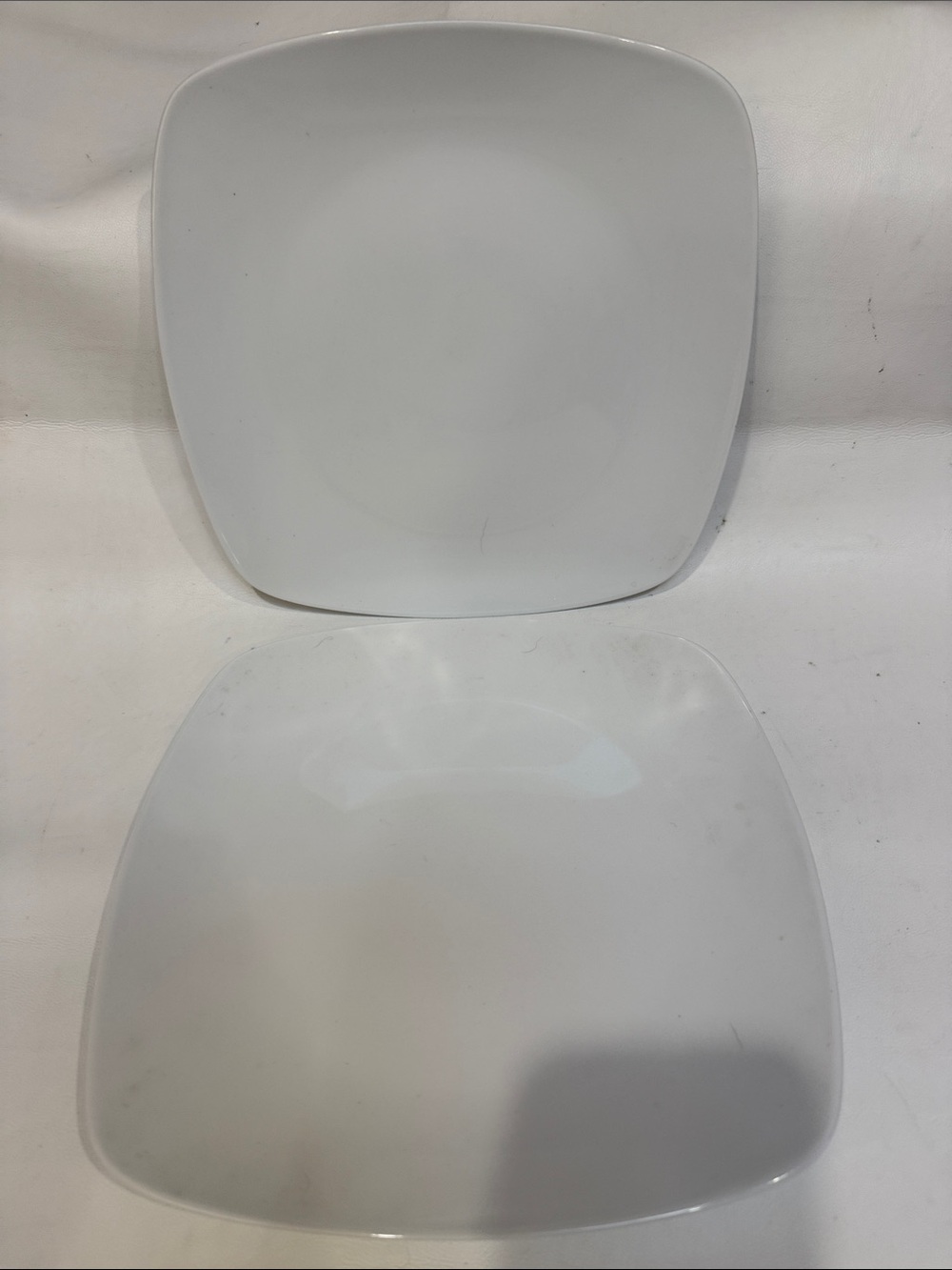 Cordon Bleu Dinner Plates White 10 1/4 Inches Square Set Of 2 Micro Oven Dish